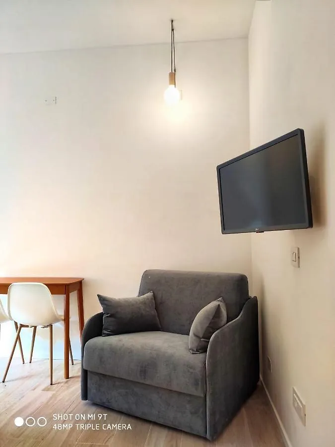 E-Milan Rooms Zona Tortona 0*, Milan Italy
